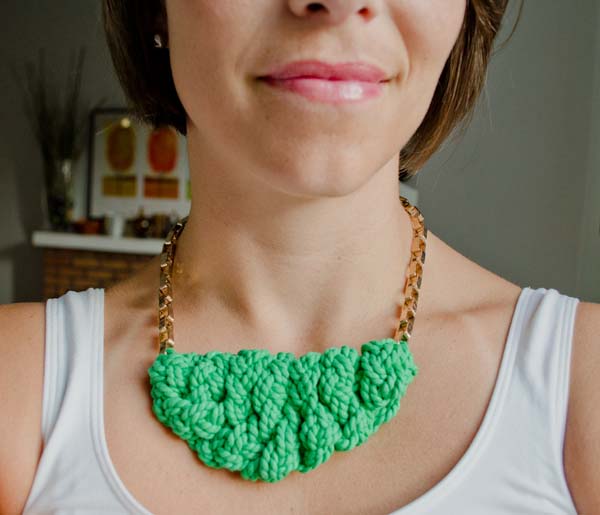 Make a JCrew inspired necklace! :: www.happinessiscreating.com