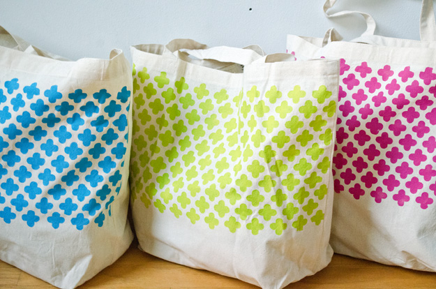 DIY Stenciled Shopper #happinessiscreating