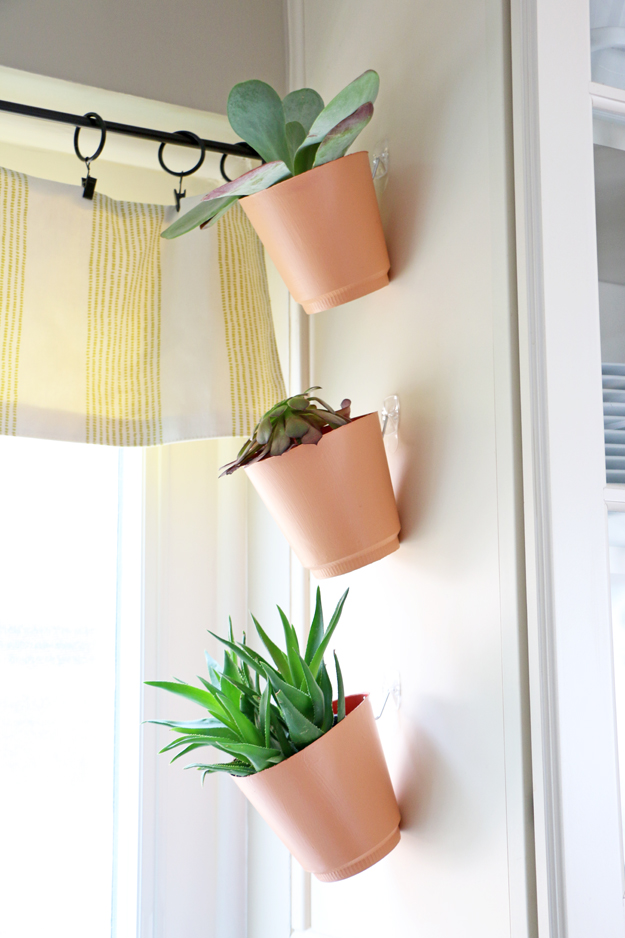 DIY Hanging Kitchen Planters 