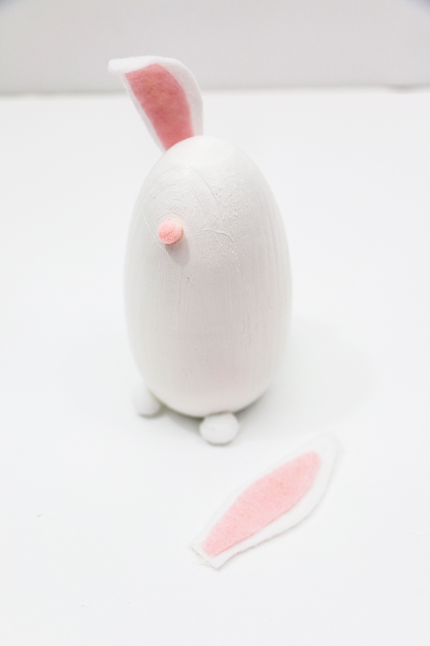 DIY Wooden Easter Bunny